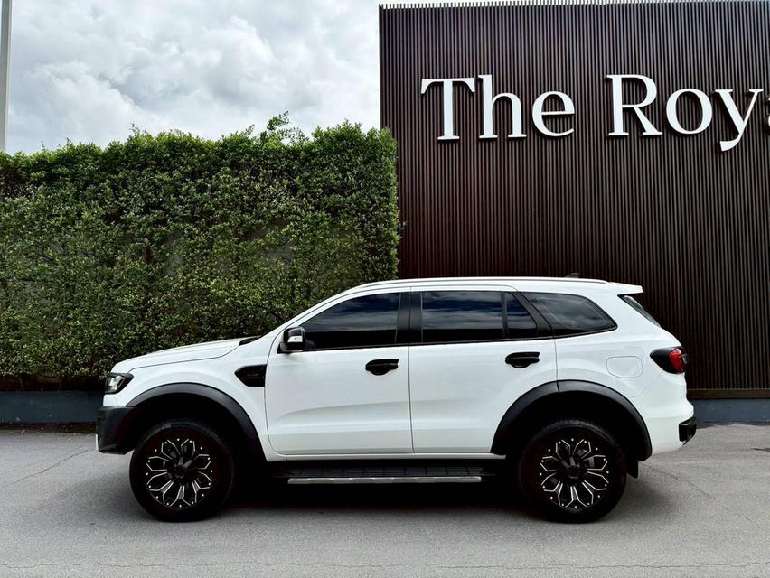 Ford Everest 2.0 Bi-Turbo 4WD Titanium Plus ปี 2020 สีเดิมทั้งคัน ไม่เคยทำสี 3