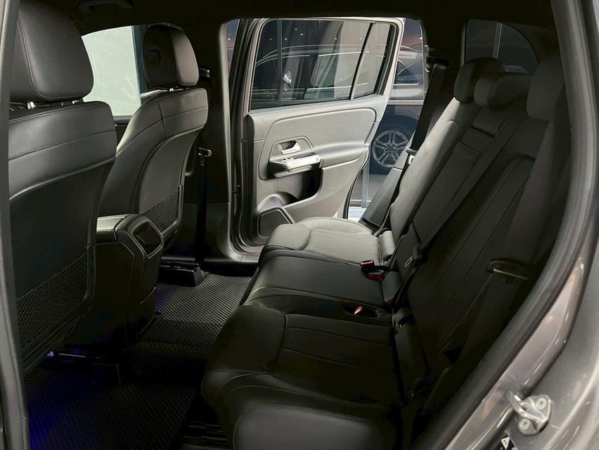 Mercedes-Benz GLB200 ปี 2021 วิ่ง 10000 KM 11