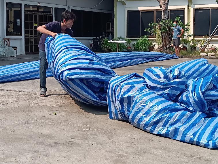 #ผ้าใบ ผ้าบลูชีท ช่างรับตัดเย็บทุกขนาด 0817354812 ผ้าฟาง บางกะปิช่างรับตัดเย็บทุกขนาด รูปที่ 20