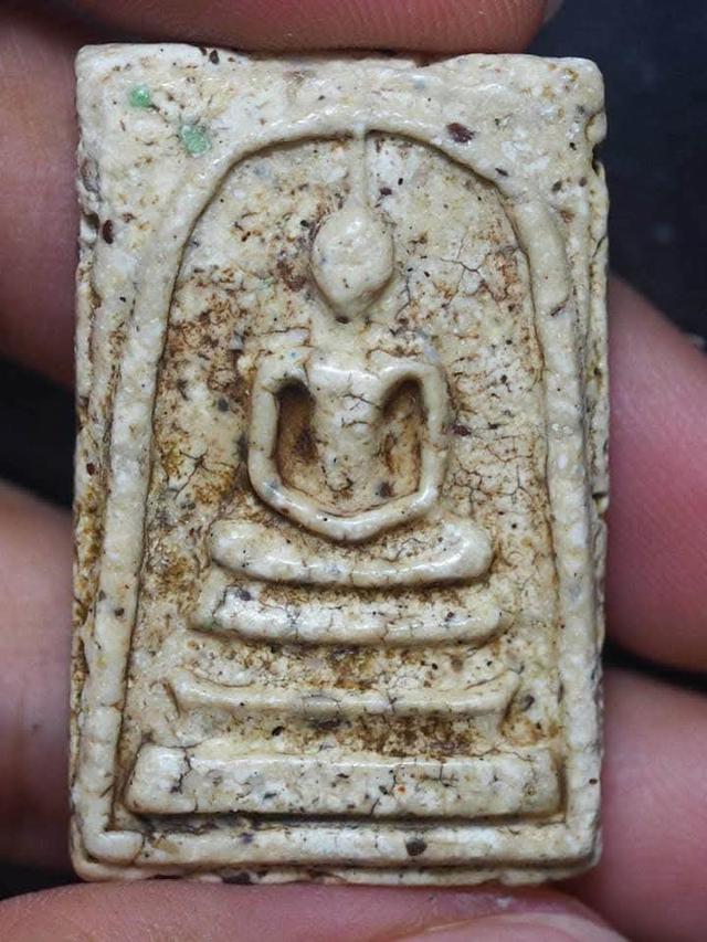 พระสมเด็จวัดระฆัง เนื้อหามวลสารสวยๆเน้นๆ