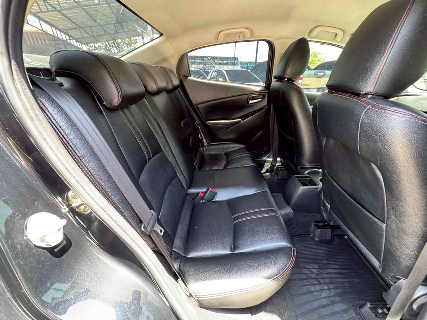 MAZDA 2 1.3 High Connect เกียร์AT สีดำ ปี2019 รูปที่ 15