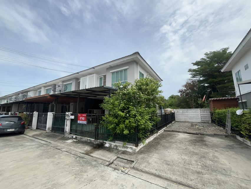 ทาวน์เฮ้าส์ 2 ชั้น 3 ห้องนอน 2 ห้องน้ำ 9