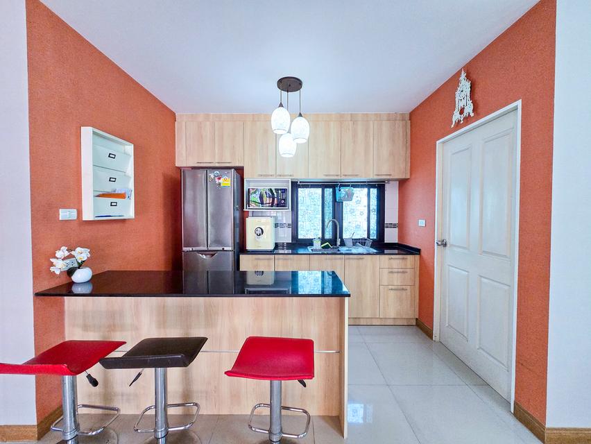 ขาย บ้านเดี่ยว มบ.คีรีราชา เก้ากิโล ศรีราชา ขนาด 205ตรม. 3 ห้องนอน ตกแต่งสวย เฟอร์นิเจอร์ครบ พร้อมอยู่ 6