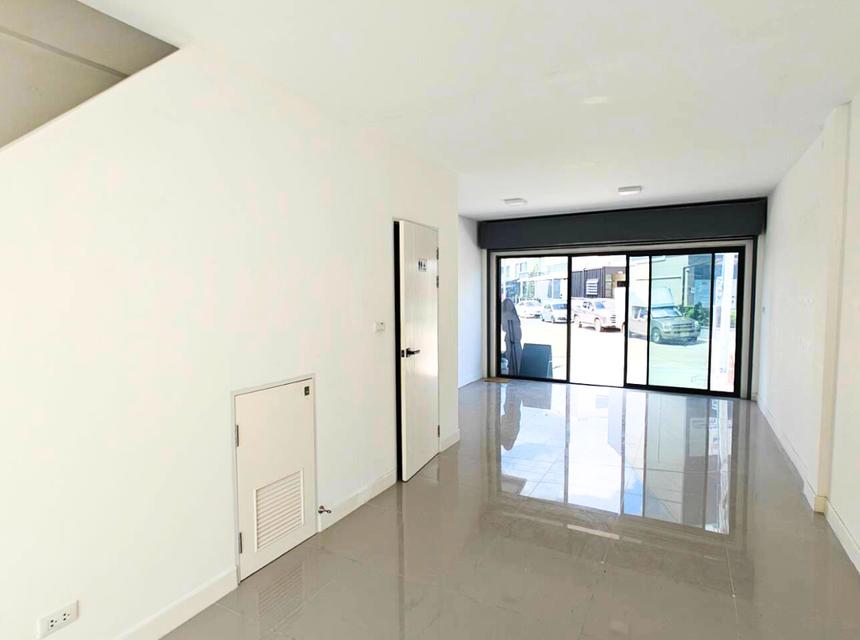 สำนักงาน โฮมส์ออฟฟิส District เทพารักษ์ ซอยมังกร 5