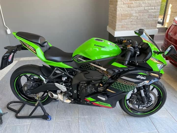 ปล่อยขายด่วน Kawasaki Ninja ZX-25R