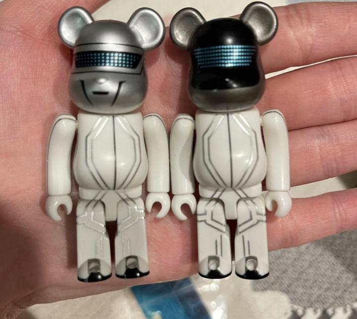 Bearbrick Daftpunk 100% มือสองมีการ์ดให้ 2