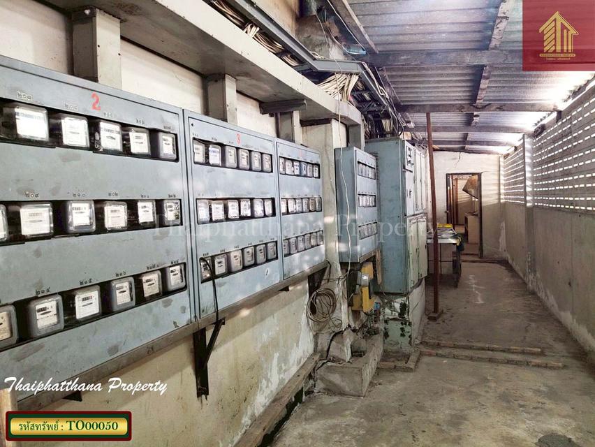 อพาร์ทเม้นท์ 5 ชั้น 72 ห้อง ใกล้รถไฟฟ้า MRT สถานีศรีด่าน 12