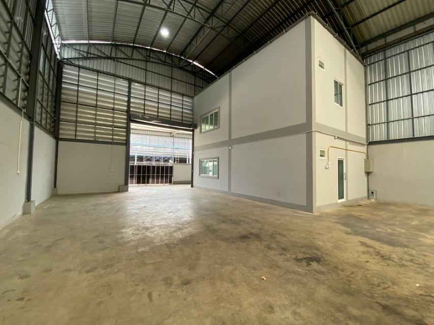 ให้เช่าหรือขาย โกดัง คลังสินค้า โรงงานทรัพย์รุ่งเรือง ( คลองมะเดื่อ ) ขนาด 735 ตร.ม. กระทุ่มแบน สมุทรสาคร 5