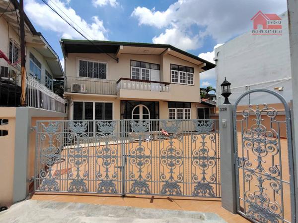 ให้เช่าบ้านเดี่ยว 2ชั้น เนื้อที่ 60 ตร.ว พื้นที่ใช้สอย 220 ตร.ม 6ห้องนอน 3ห้องน้ำ แอร์  ถนน ลาดพร้าว เขตบางกะปิ ราคาเช่า 32,000 บ/ด 1