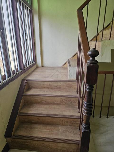 ให้เช่าอาคารพาณิชย์ 4 ชั้น 240 ตรม. ติดริมถนนอินทามระ ย่านห้วยขวาง เดินทางสะดวก เชื่อมต่อได้ทั้ง สุทธิสาร – ลาดพร้าว 7