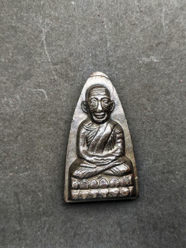 หลวงปู่ทวดตัวท หลังหนังสือ