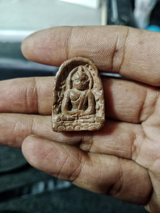 พระซุ้มกอ จ.กำแพงเพรช