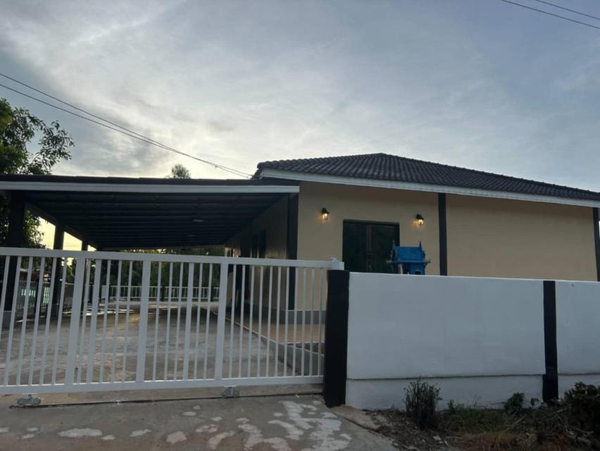 บ้านพร้อมที่ดิน จ.ระยอง ต.เพ อ.เมืองระยอง เนื้อที่101ตรว 10