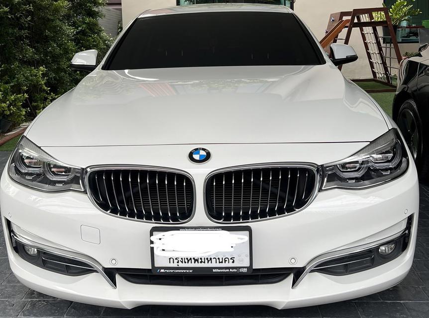 รูป ขาย BMW Luxury Car 320d GT  ออกรถปี 2020 ดีเซล รถเจ้าของขายเองมือเดียว รถบ้านแท้ สีขาว เบาะหนังน้ำตาล 6