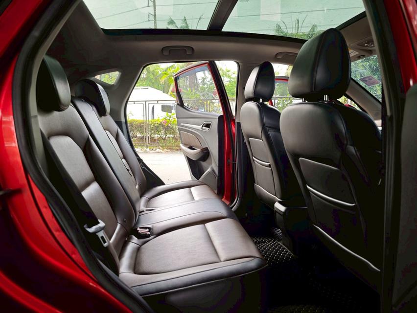 🚗 MG ZS 1.5 X Sunroof AT 2018 รูปที่ 17