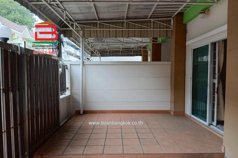 ทาวน์เฮาส์ หมู่บ้าน ปริณดาโฮม ซอยพหลโยธิน 54/1 เนื้อที่ 19.9 ตรว. สายไหม กรุงเทพมหานคร