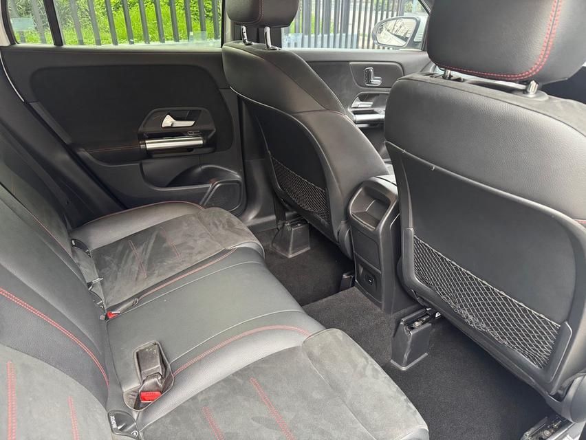 Benz Gla200 Amg ปี 2022 สีขาว ไมล์ 55,xxx Km 14