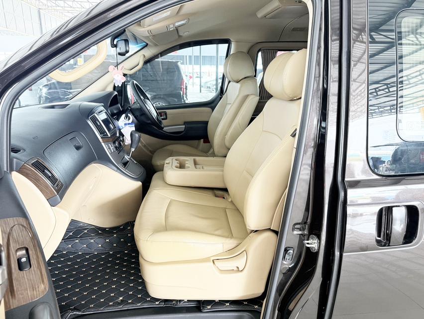 Hyundai H-1 2.5 Deluxe (ปี 2020) Wagon AT 9