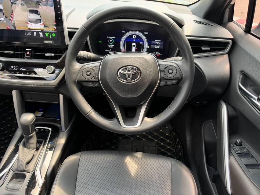 Toyota Corolla Cross 1.8HEV Premium Luxury ปี 2024 จด 2025 รูปที่ 7