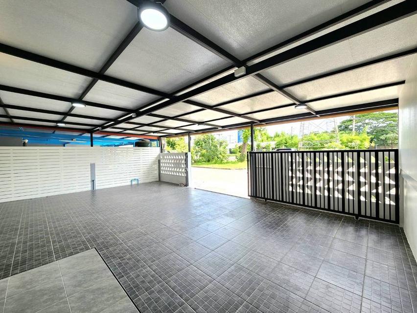 ขายบ้านแฝดรีโนเวทใหม่ทั้งหลัง 13