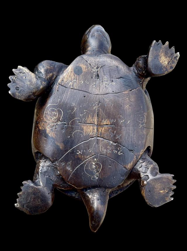 รูปหล่อหลวงปู่หลิว วัดไร่แตงทอง หน้าตัก5นิ้ว ปี35 เนื้อทองเหลืองรมดำ สีมันปู 6