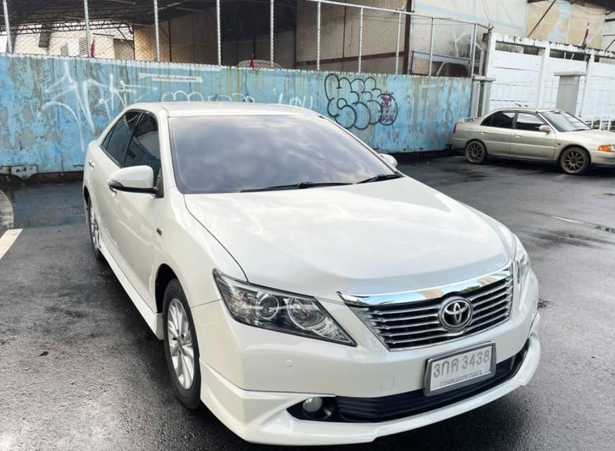 Toyota Camry 2.0g Extremo Top Full Option 3