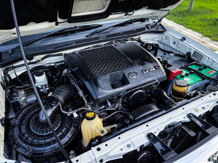 Toyota Fortuner 3.0TRD ปี12 14