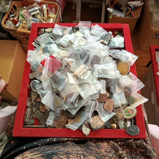 พระเหรียญ แบบเหมามีมากกว่า20อง