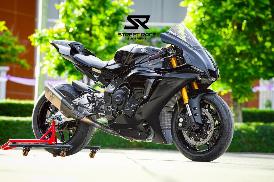 2021 Yamaha yzf-r1 ปี 2021 สีดำ ท่อ akrapovic แท้ ไมล์แค่ 3,000+ กม. 2