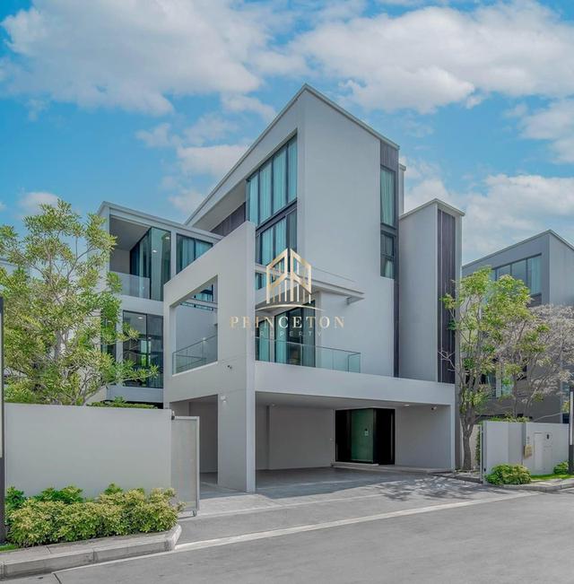 Luxury House For Rent Vive Krungthep Kreetha near Wellington College International School 2