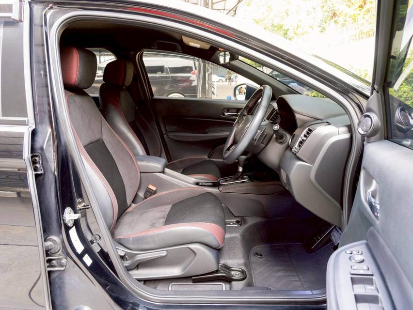 Honda City 1.5e:hev RS ปี22 15