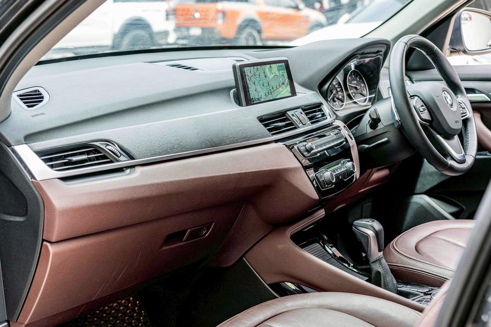 รหัสรถ NP9147 รุ่นรถ : BMW X1 SDRIVE18d XLINEปีรถ : 2016 12