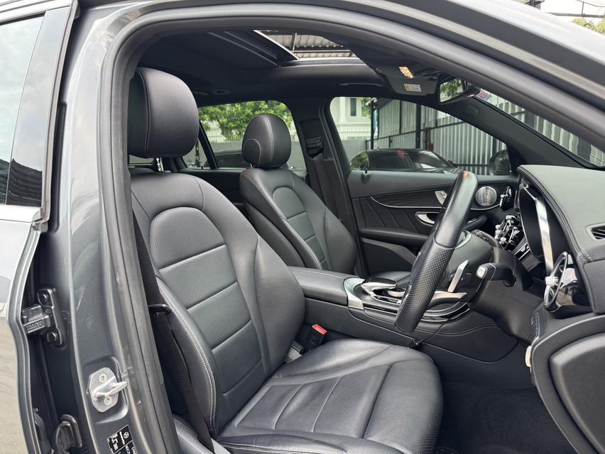 รหัสรถ AVA8860 Benz GLC250d AMG Dynamic 4matic ปี 2018 Top สุด Facelift  3