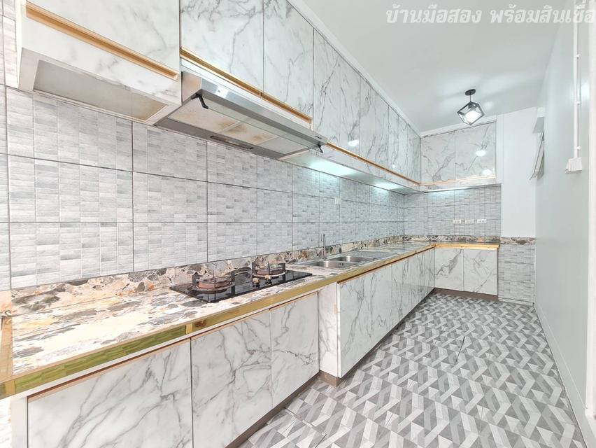 ขายด่วน หมู่บ้านฮาบิเทีย เลียบคลองสอง 20