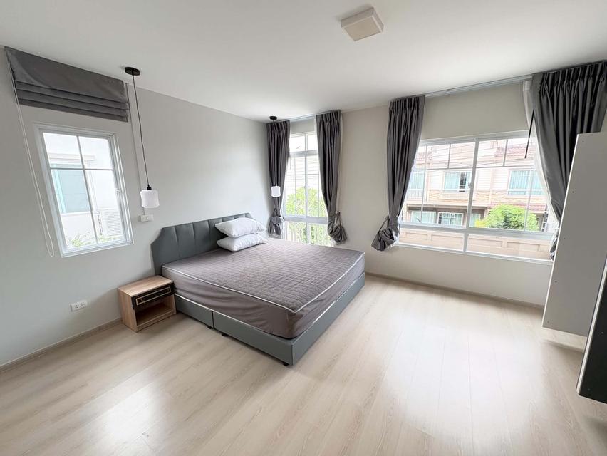 ให้เช่าทาวน์โฮม Villagio ศรีนครินทร์ -บางนา 12