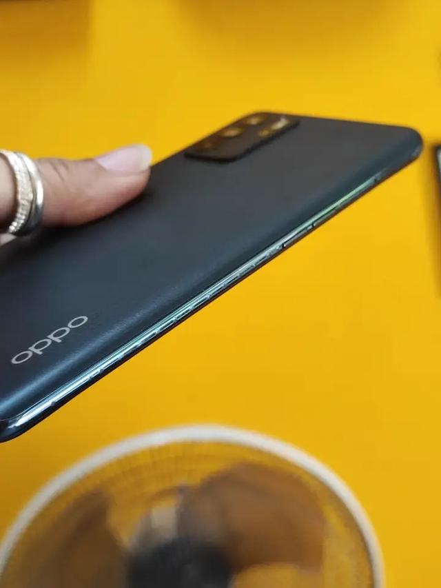 ขายด่วน OPPO Reno 6 5