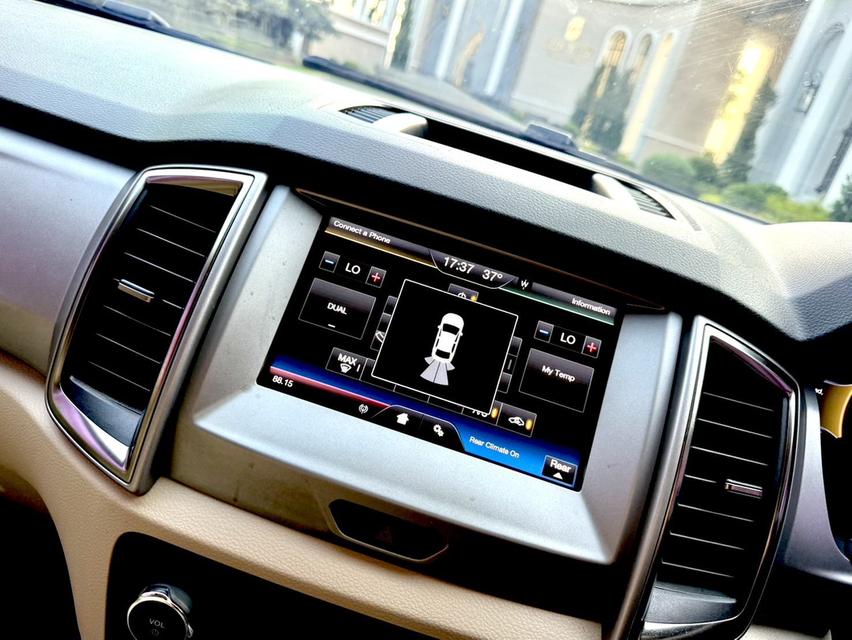 FORD EVEREST 3.2 TITANIUM  4WD รูปที่ 20