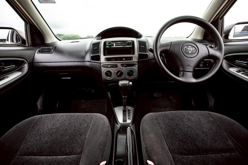 Toyota Vios 1.5S ปี 2005 เกียร์ออโต้ รุ่นท๊อปสุด สีน้ำตาล  16