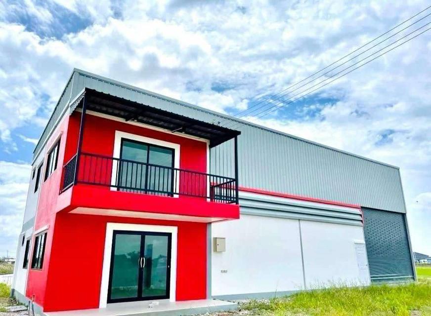 จองด่วน ! ขายที่ดินแบ่งแยก มีบริการพร้อมรับสร้าง ออกแบบ เขียนแบบ ขอสินเชื่อให้ครบจบ ที่ดินติดถนนใหญ๋ ย่านบางบัวทอง นนทบุรี 340 3