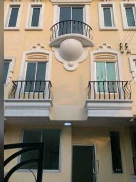 รูป อนามัยงามเจริญ21-25 ท่าข้าม รีโนเวทใหม่มาก เซ็นทรัลพระราม2 ทาวน์โฮม 3ชั้น บางขุนเทียน กรุงเทพ 3-4นอน 3น้ำ