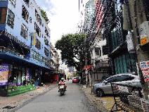 Old house for sale need to rebuild for residence business zone near MRT HUAIKHWANGขายที่ดินแปลงเล็ก 27 ตรว  ห้วยขวาง ต้องสร้างใหม่ 27 วา  8