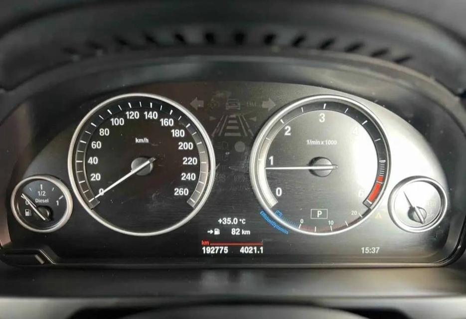 BMW X5 sDrive25d F15 2018SUV หรู ดีเซลเทอร์โบ 218 แรงม้า ขับสบาย ประหยัด 12-14 กม/ลิตร รูปที่ 17