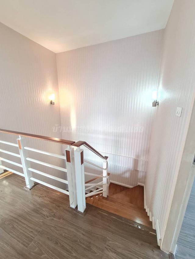 หมู่บ้านฮาบิเทีย เลียบคลองสอง 8