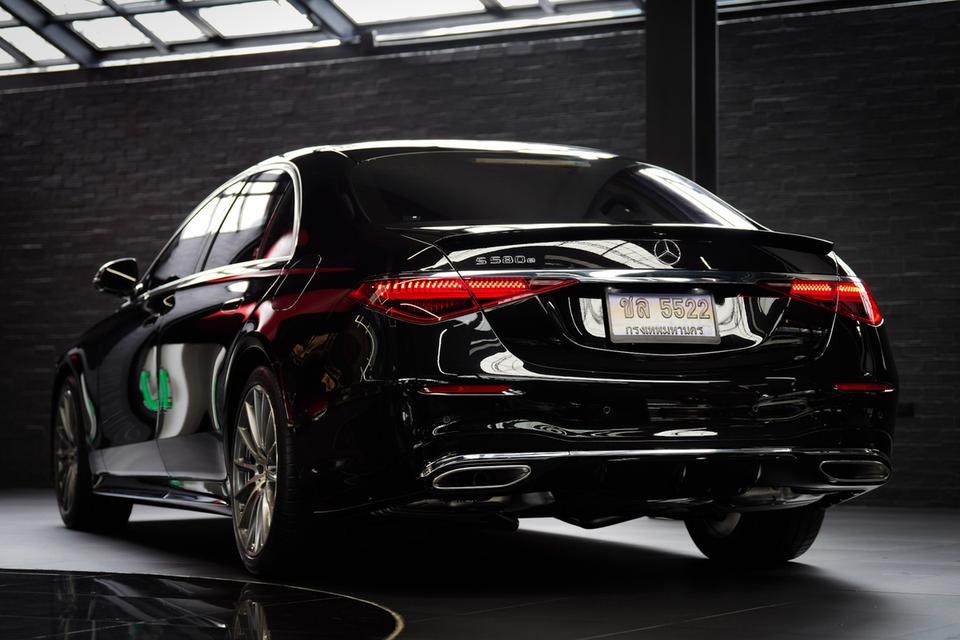 MERCEDES-Benz S580e AMG 2022 สีดำ สีเดิมๆมีซื้อวารันตีเพิ่มไว้ มีประกันชั้น 1 เหลือติดรถ รูปย่อยที่ 3