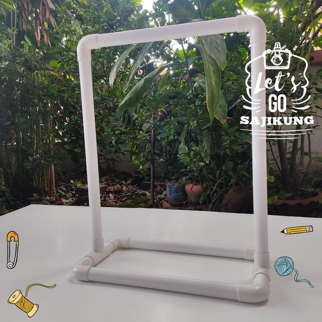 ขาตั้งสื่อการสอน [แนวตั้ง+ห่วง] สำหรับใช้ในห้องเรียน แขวนเอกสาร PVC ประกอบเองได้ 4