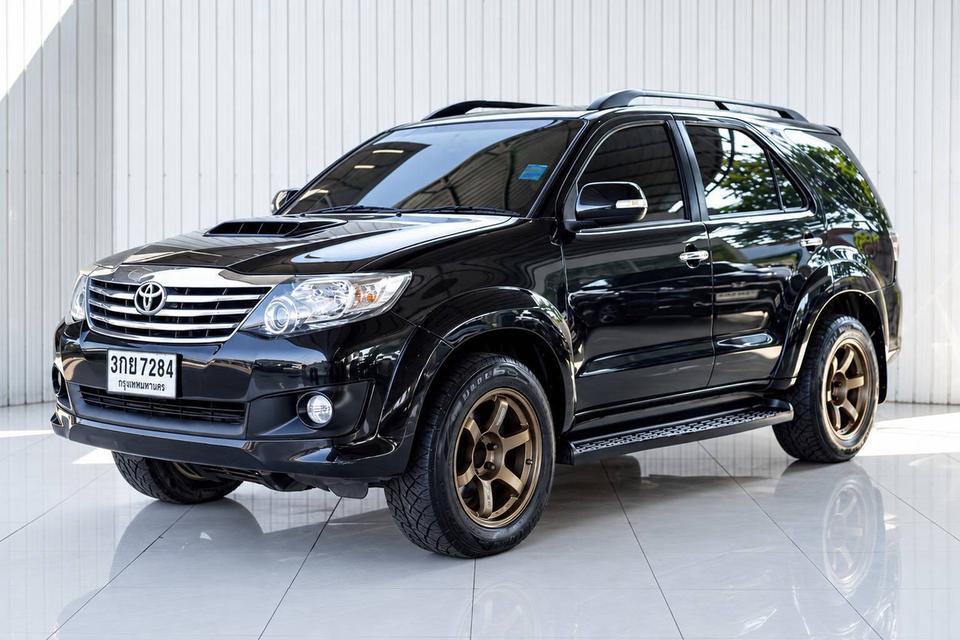 TOYOTA FORTUNER 2.5 V ปี 2014