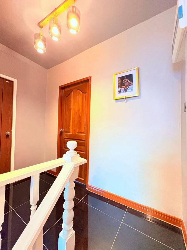 หมู่บ้านบุษกร-รัตติยา ติดถนนกาญจนาภิเษก ทาวน์เฮาส์ 2 ชั้น ตกแต่งใหม่พร้อมอยู่ 11