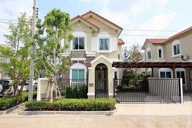 ให้เช่าบ้านแฝด ใกล้รถไฟฟ้าสถานีศรีด่าน โครงการเมลิโซ่พาร์คศรีนครินทร์หนามแดง ใกล้เมกาบางนา 1