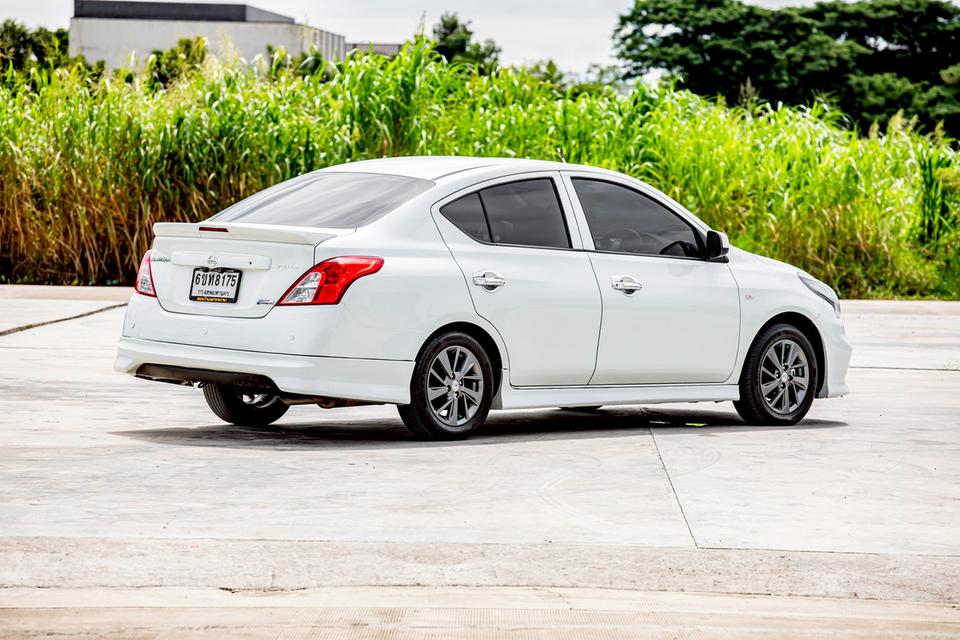 Nissan Almera 1.2E ปี 2016 สีขาว เกียร์ออโต้