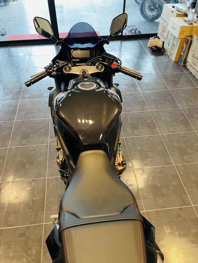 Cbr650r/2022 19